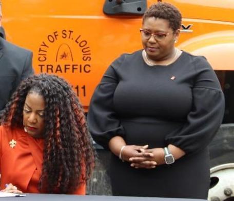 Tishaura Jones and Betherny Williams